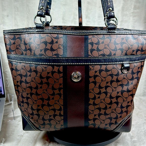 Coach Handbags - Coach Signature Chelsea Heritage Stripe Tote